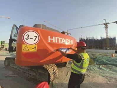 南通首块环保牌照在海安发放 非道路移动机械管理平台正式启用